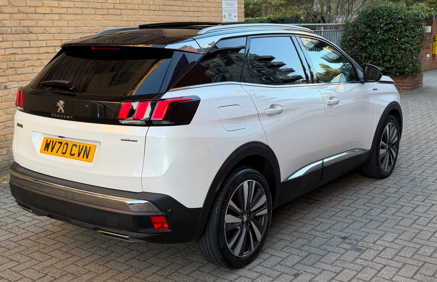 Peugeot 3008 2020 - Cars