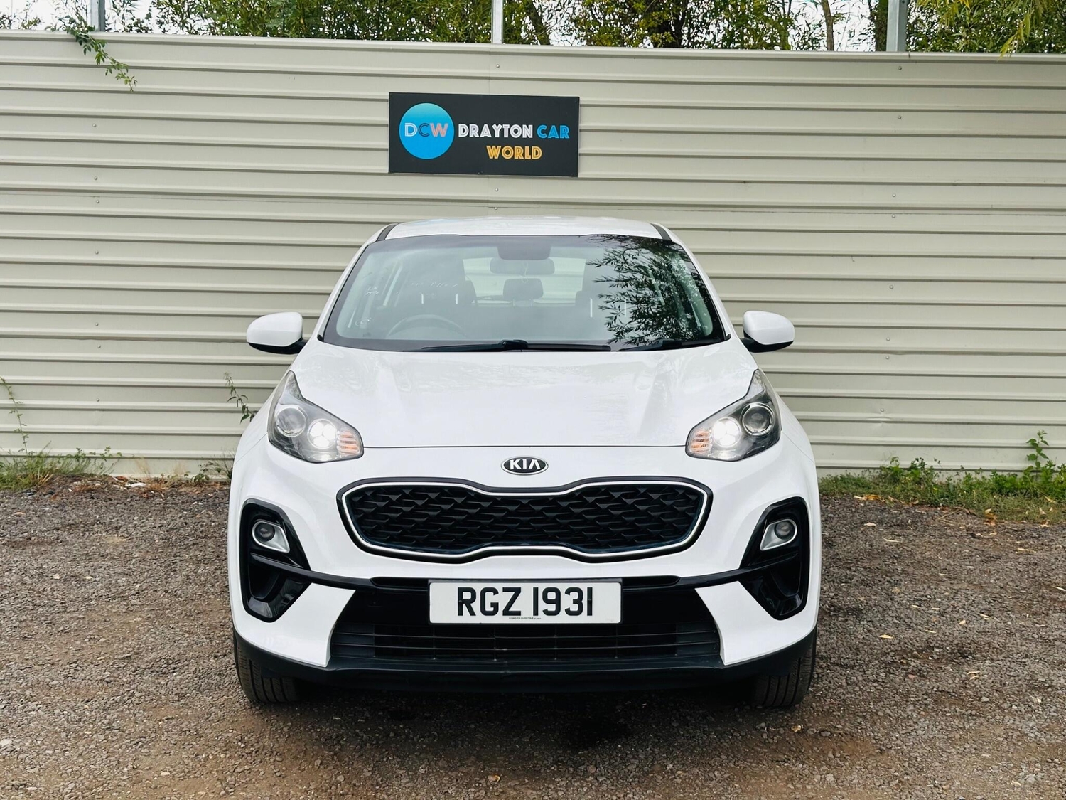 [ berth ]Kia Sportage