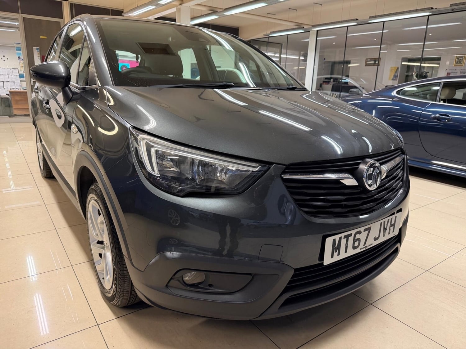 Vauxhall Crossland X 2017 in Rotherham