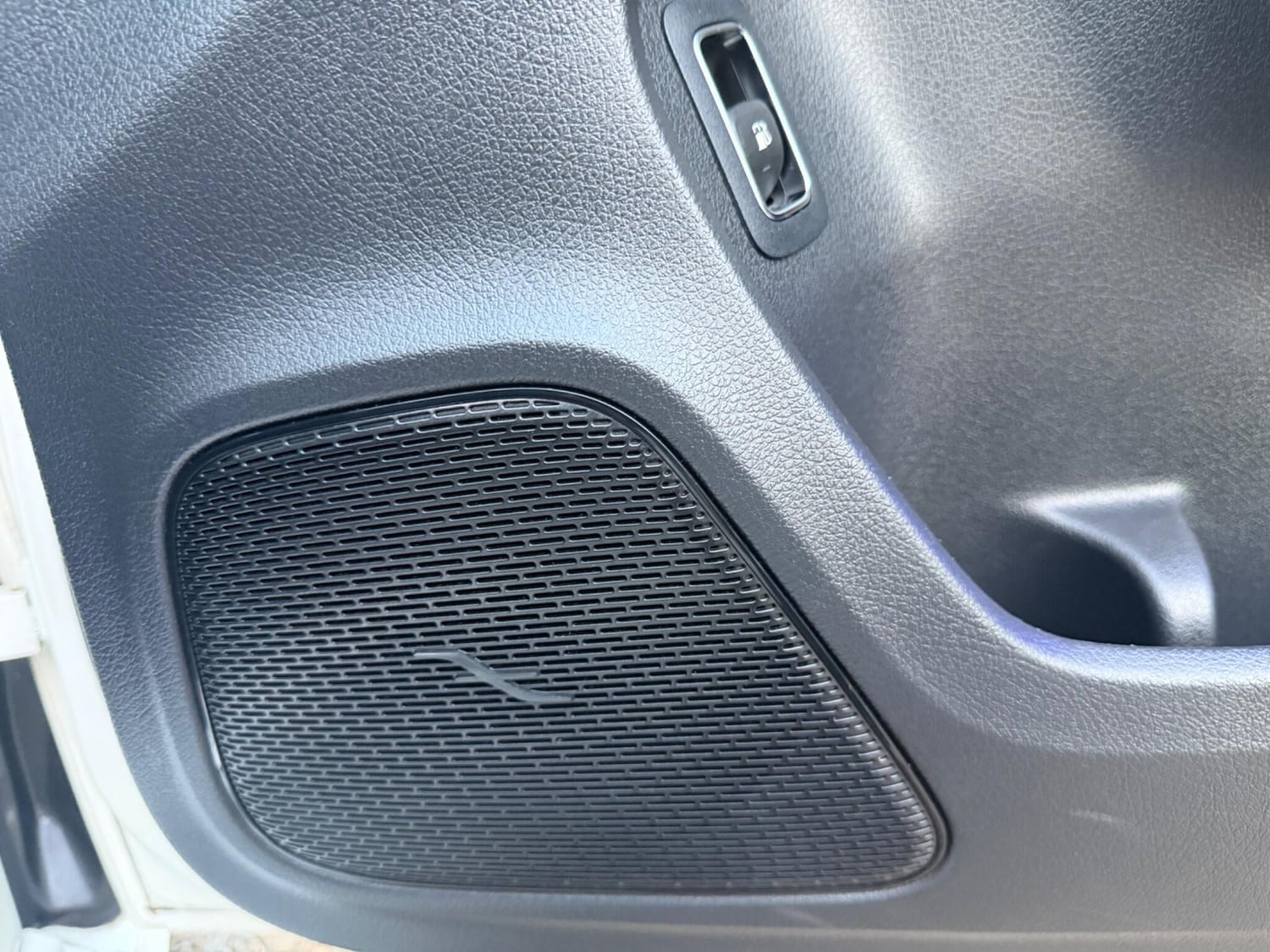 [ berth ]Mercedes-Benz A Class