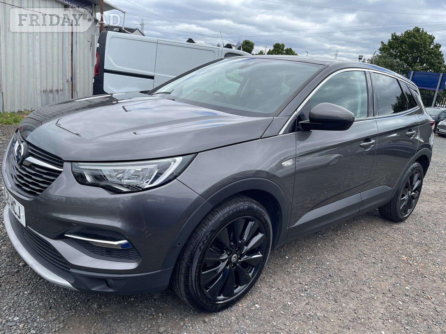 [ berth ]Vauxhall Grandland X