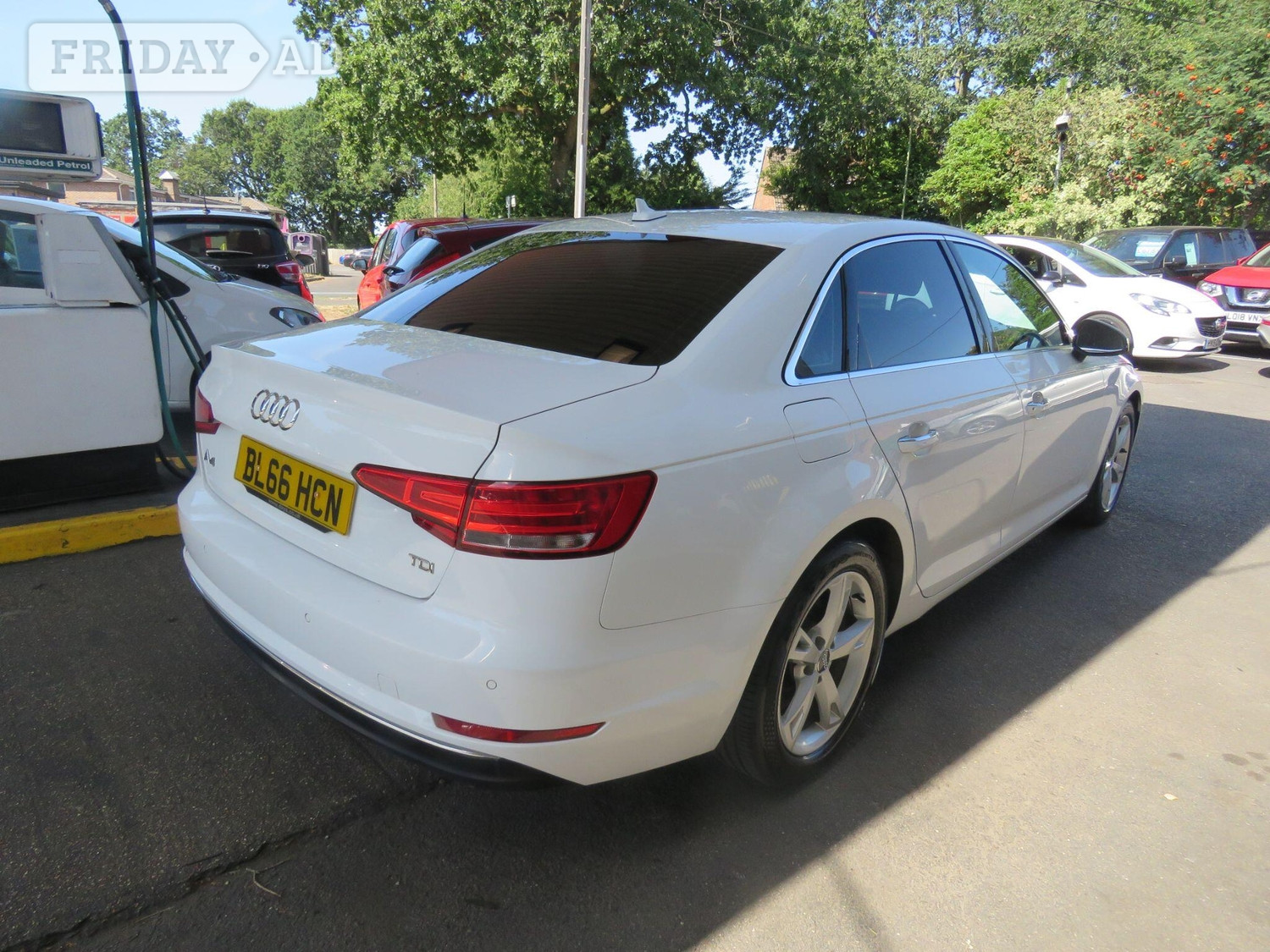 Audi A4 2016 - Cars