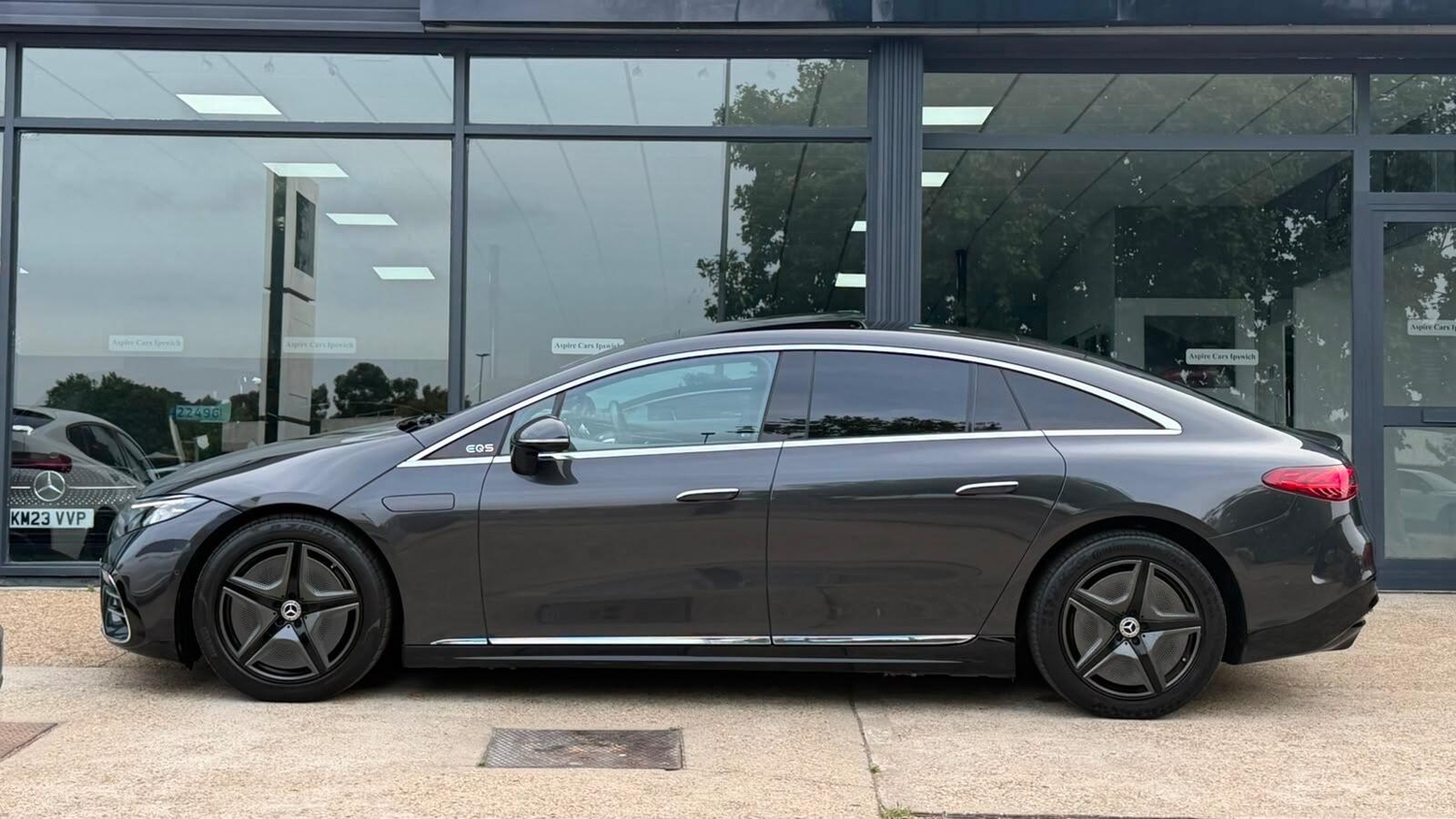 Mercedes-Benz EQS 2022 - Cars