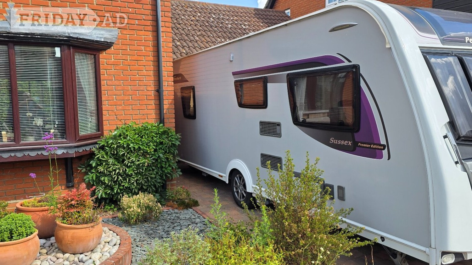 Elddis Sussex Premier Plus Penshurst 550 2017 - Motorhomes & Caravans in Chelmsford
