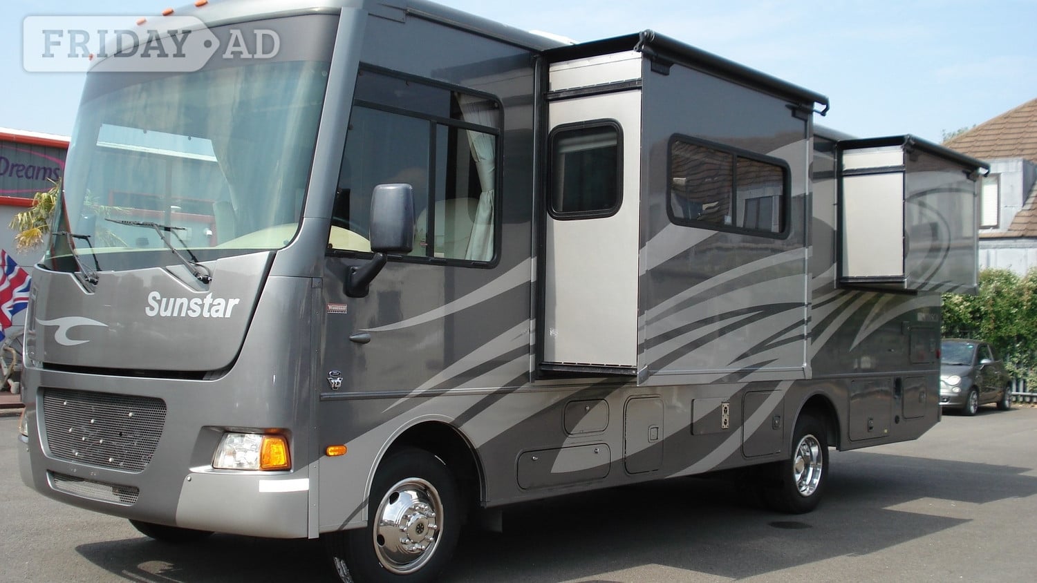 [ berth ]Winnebago Sunstar 27N
