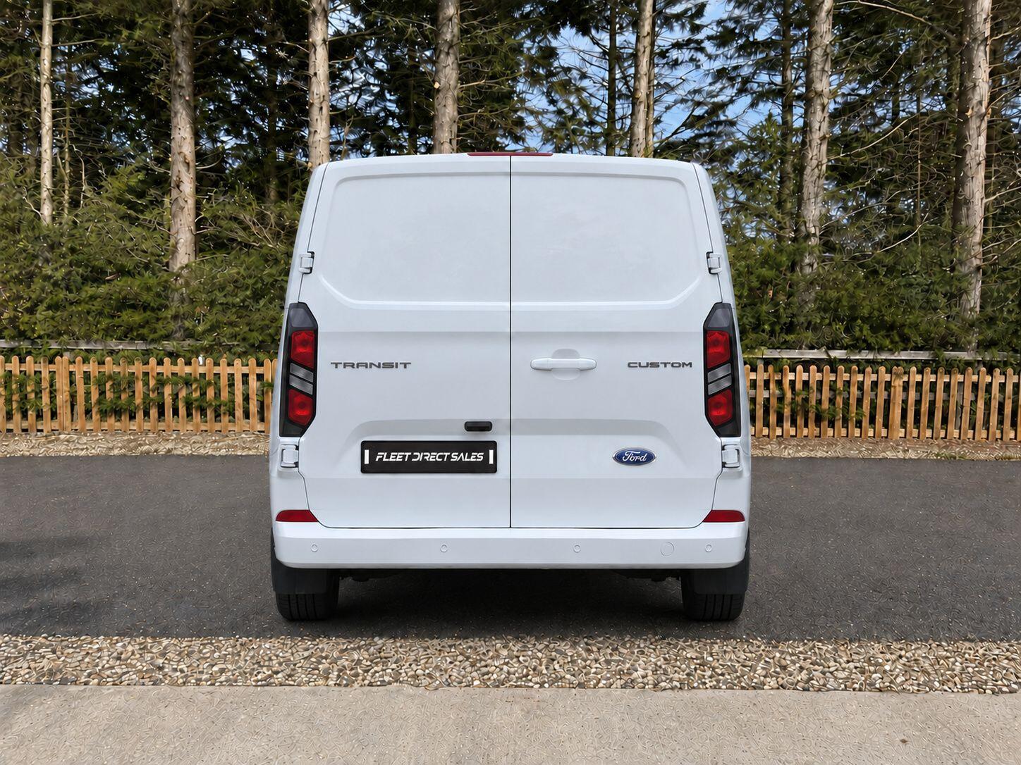 Ford Transit Custom 2026 - Vans & Commercial Vehicles