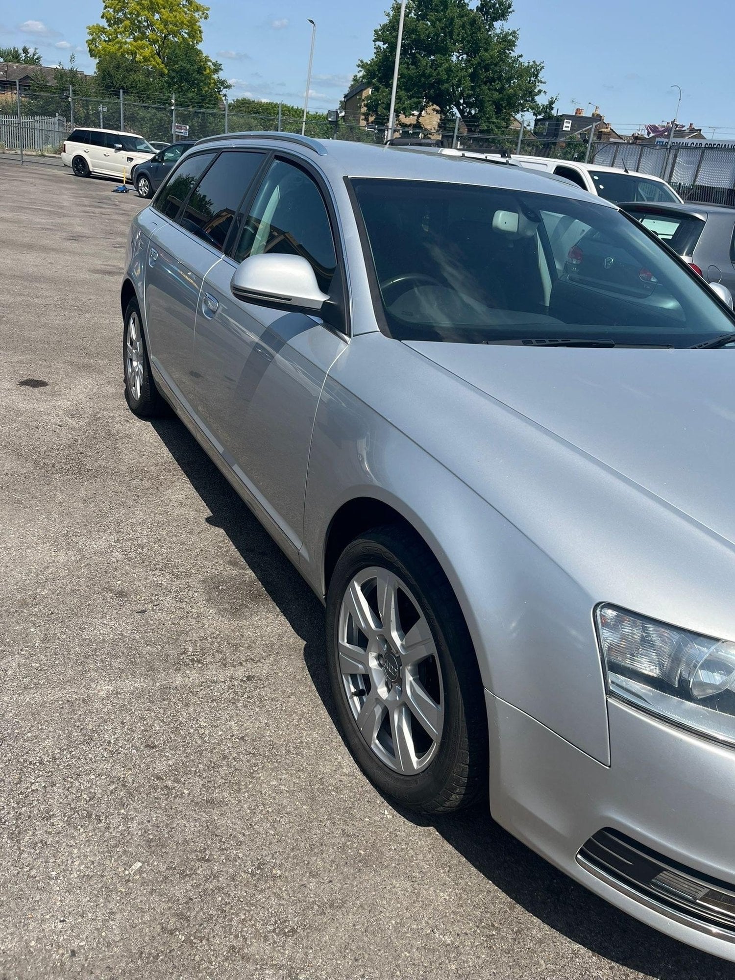 [ berth ]Audi A6 Avant
