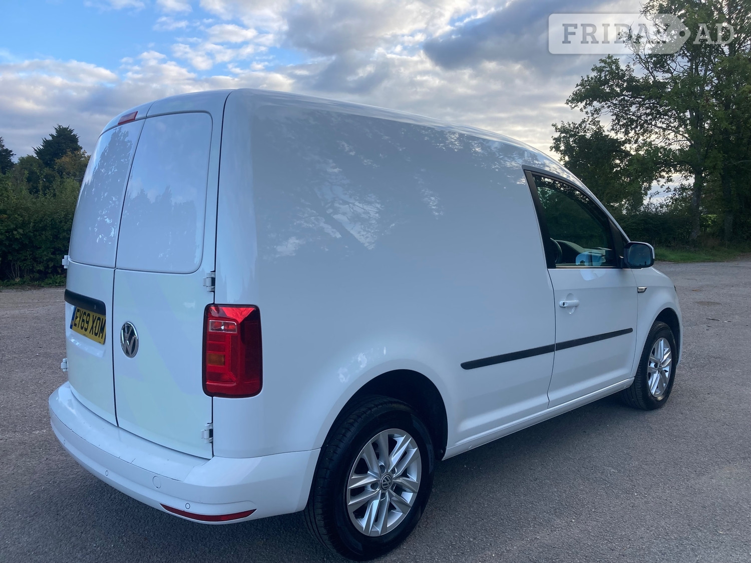 [ berth ]Volkswagen Caddy