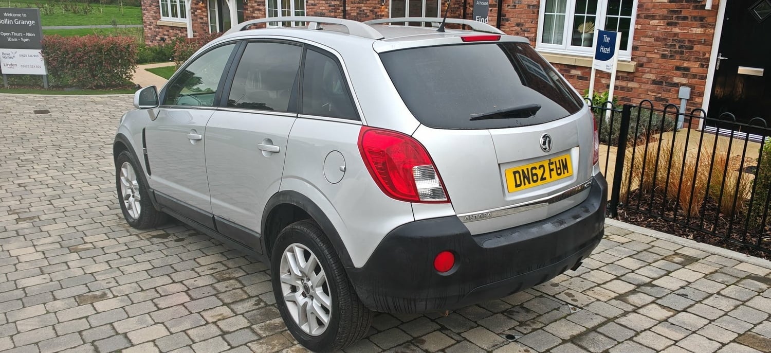 Vauxhall Antara 2012 - Cars in Macclesfield