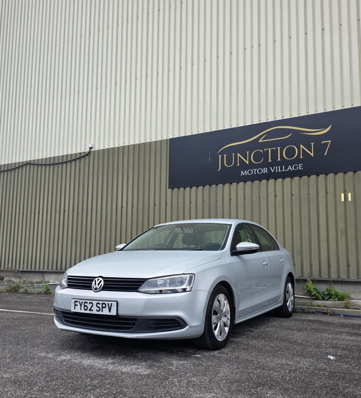 Volkswagen Jetta 2012 - Cars