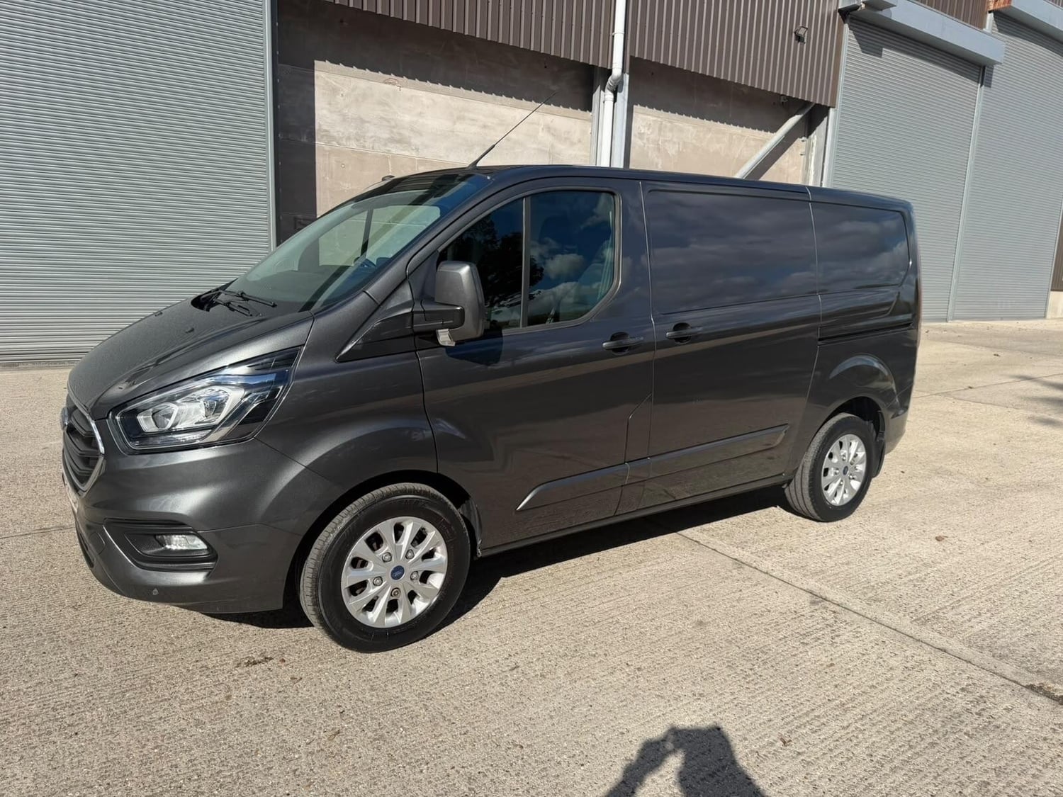 Ford Transit Custom 2018 - Vans & Commercial Vehicles