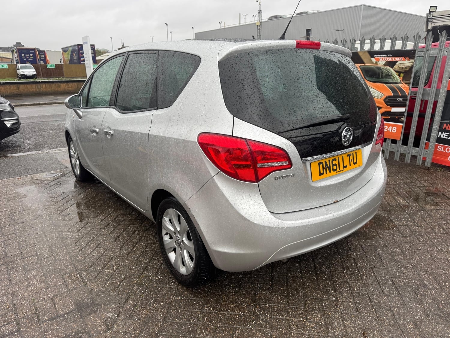 [ berth ]Vauxhall Meriva