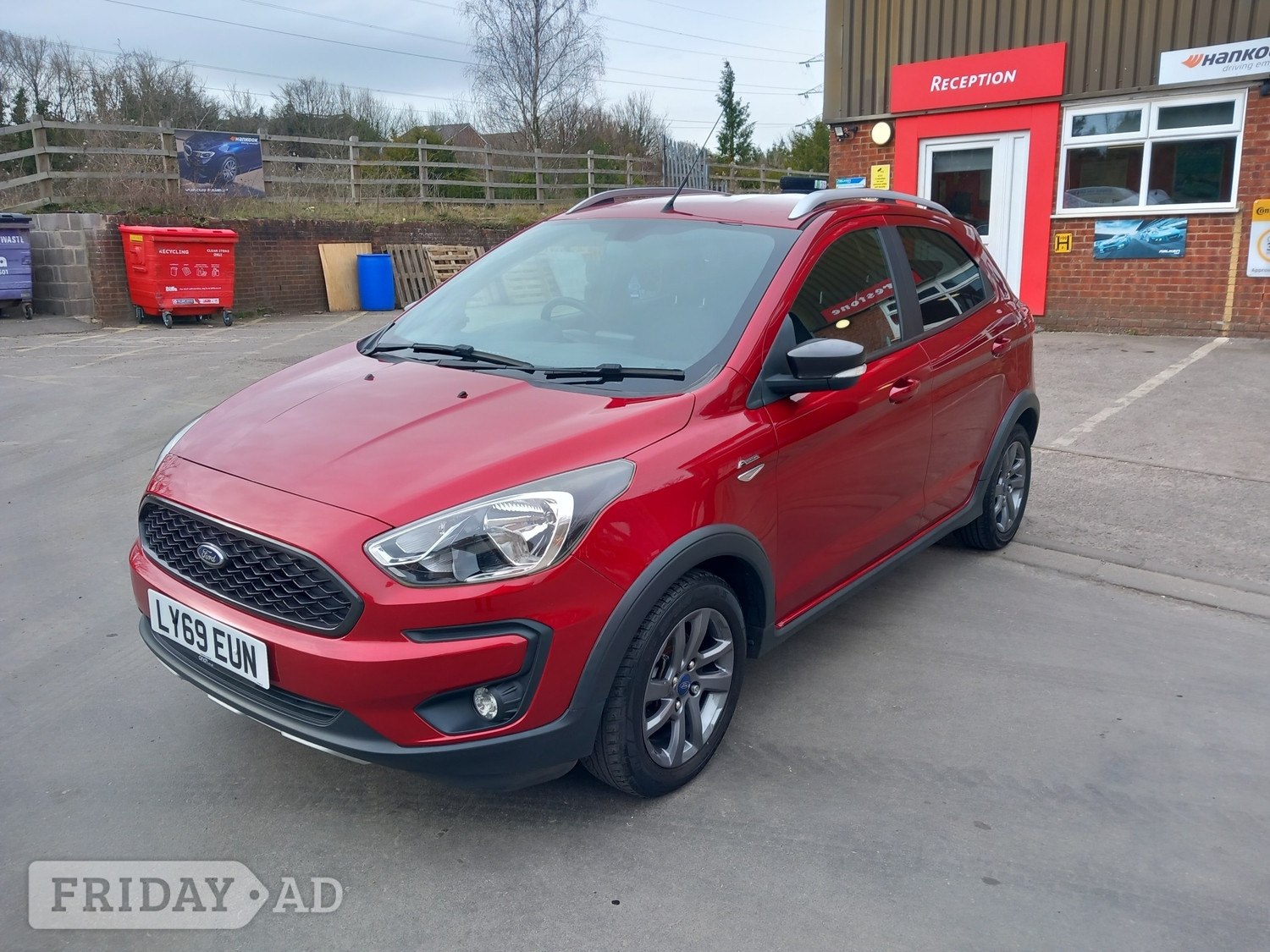 [ berth ]Ford Ka+