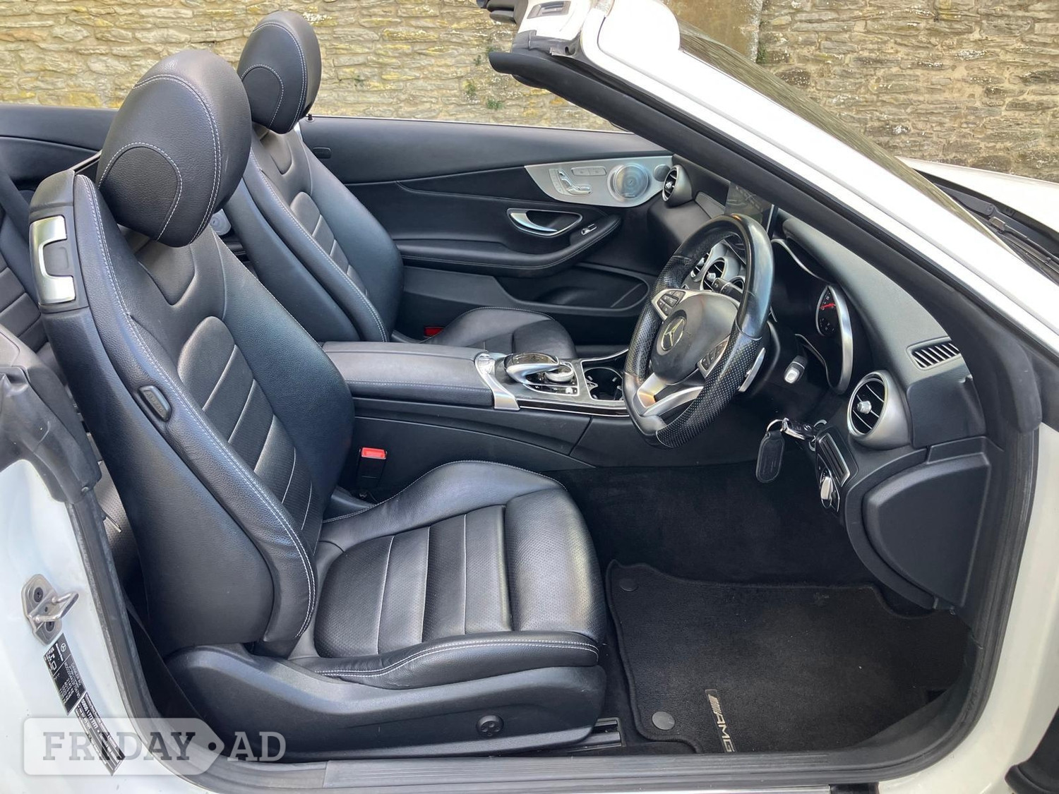 [ berth ]Mercedes-Benz C Class