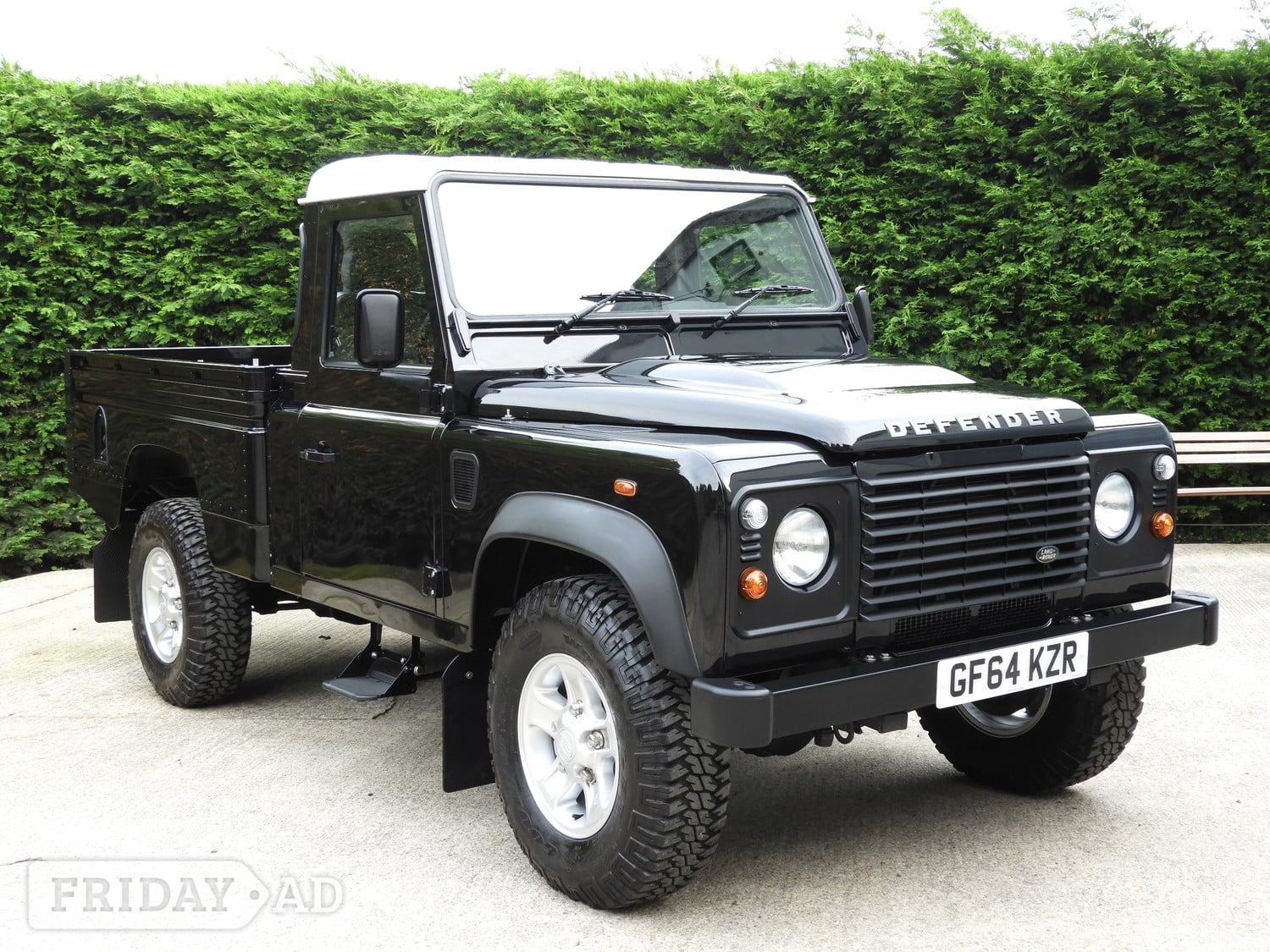 Land Rover Defender 110 2014 in Congleton