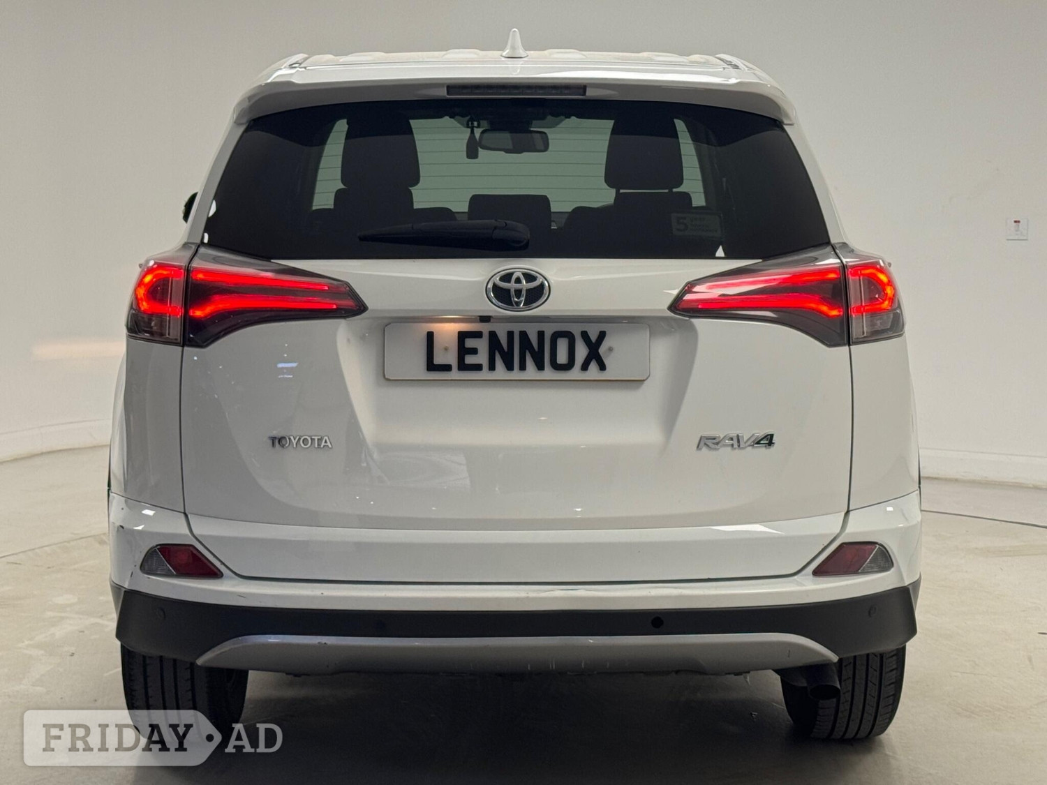 Toyota RAV4 2016 - Cars