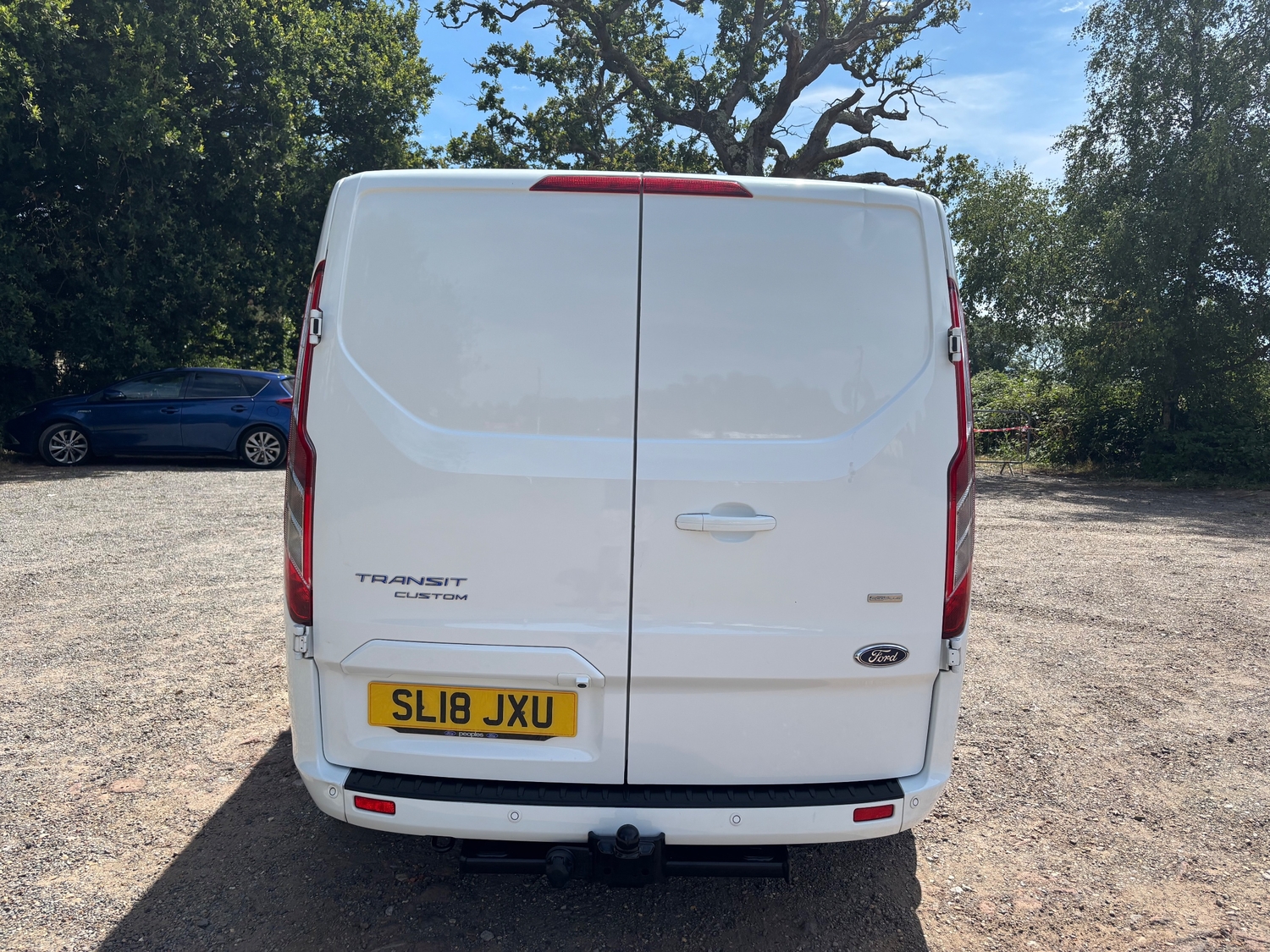 Ford Transit Custom 2018 - Vans & Commercial Vehicles in Dorking