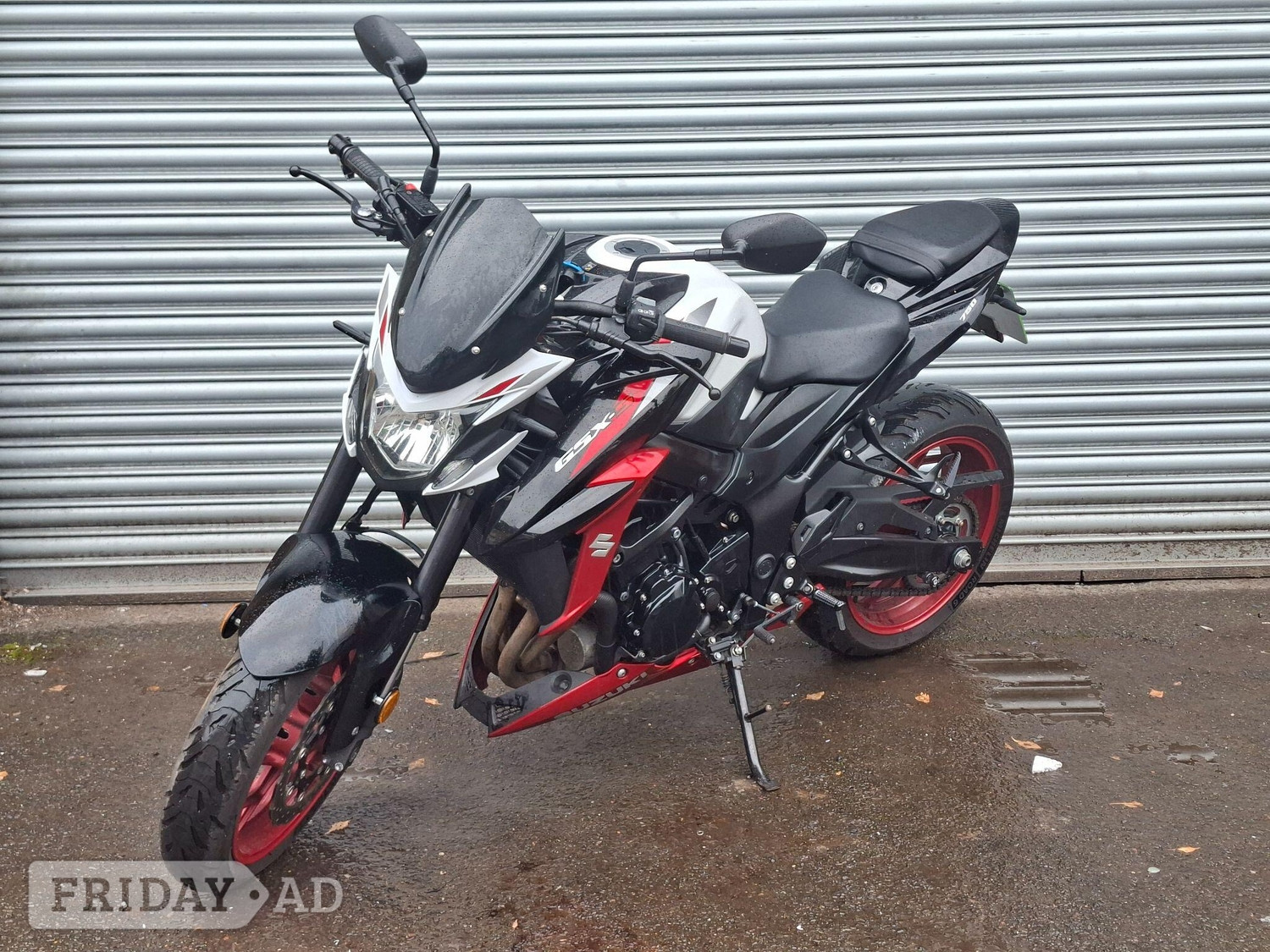 Suzuki GSX 2020 - Motorbikes, Scooters & Quads
