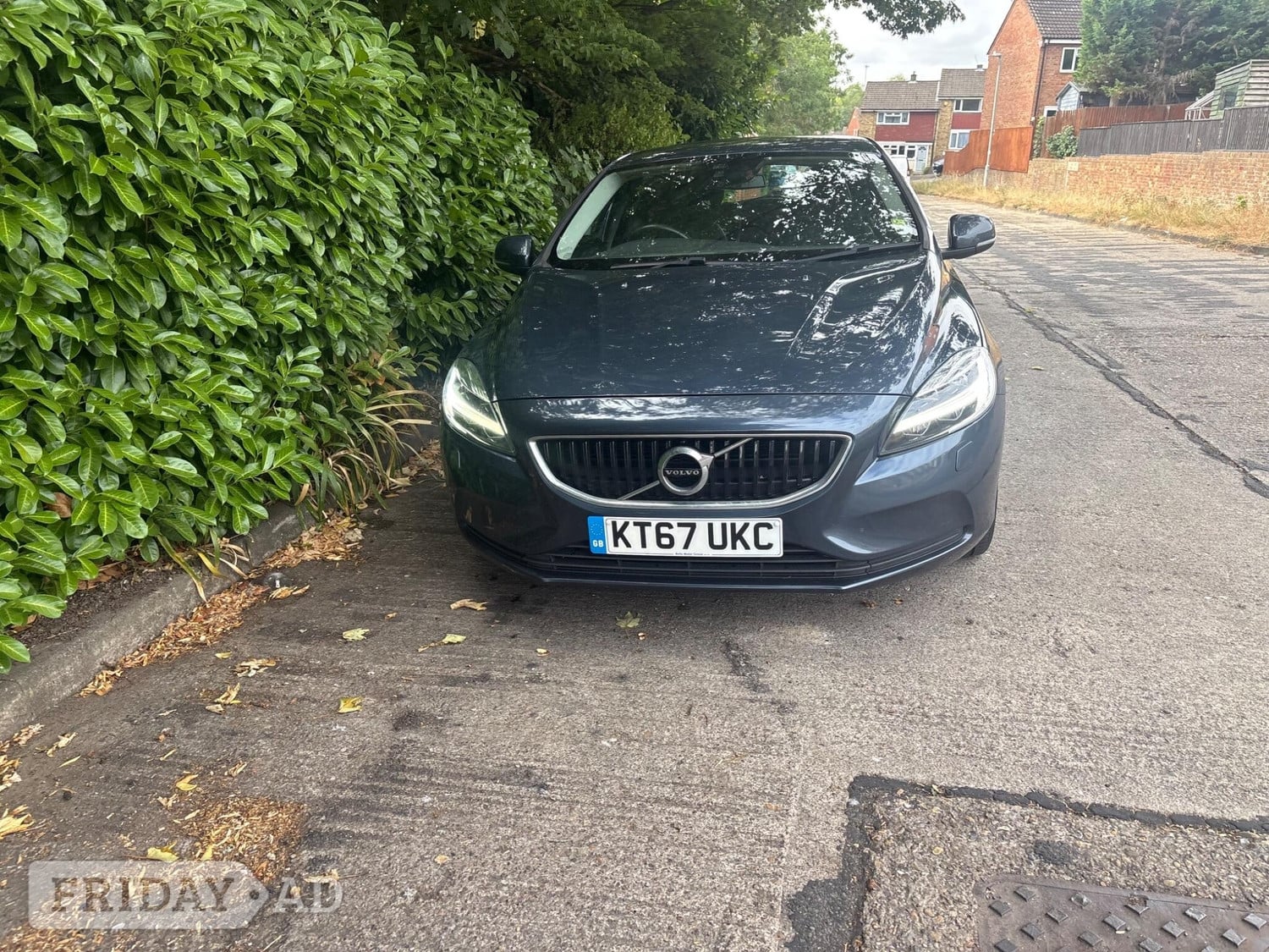 Volvo V40 2018 - Cars