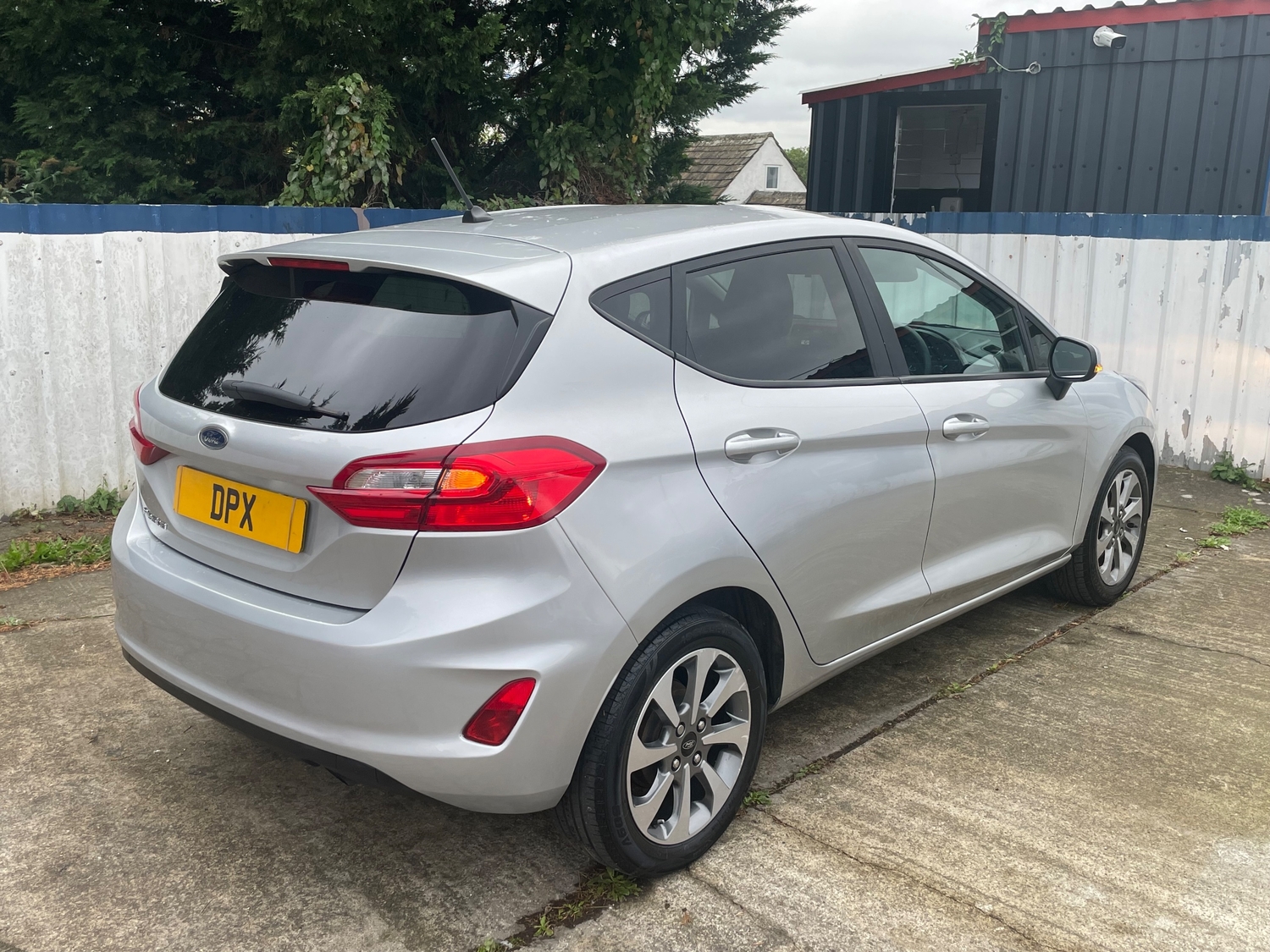 [ berth ]Ford Fiesta