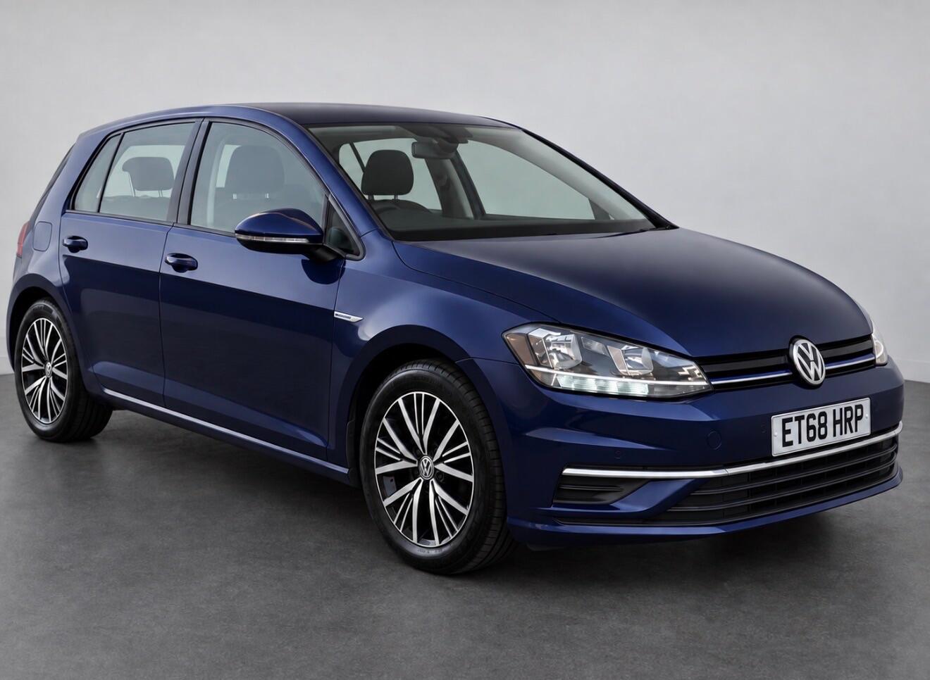 [ berth ]Volkswagen Golf