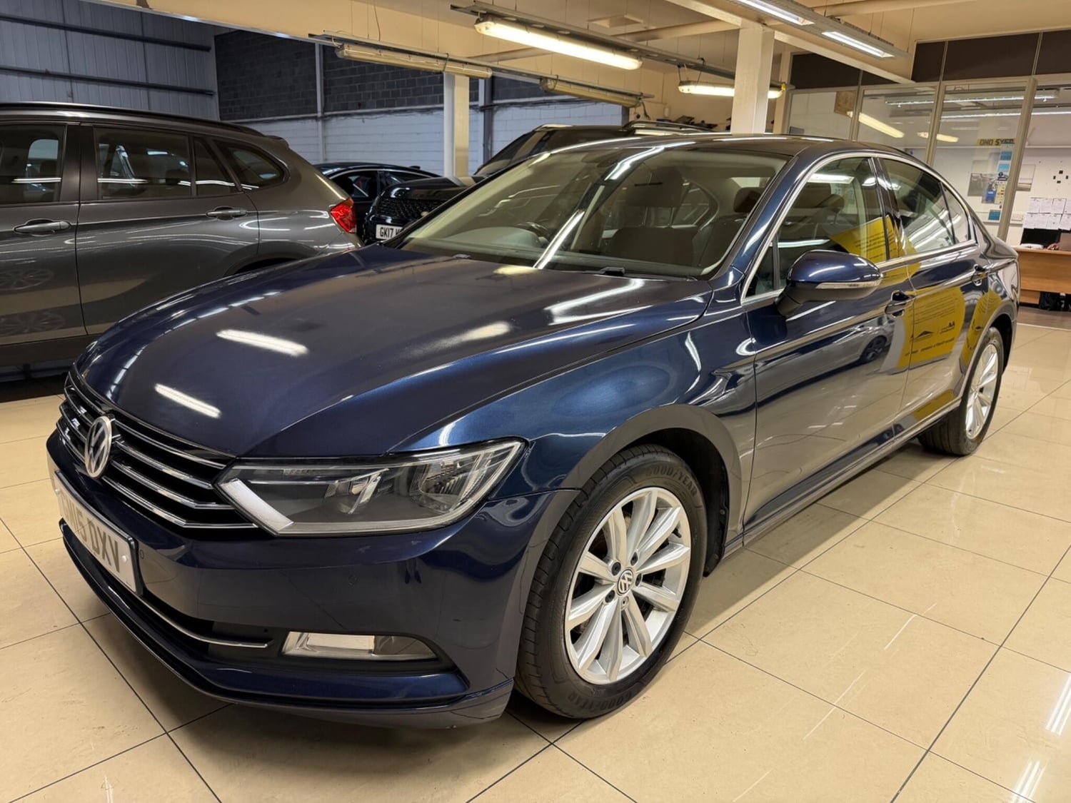 Volkswagen Passat 2015 - Cars in Rotherham