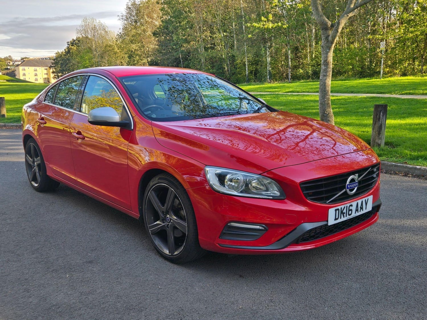 Volvo S60 2016 - Cars in Cardiff