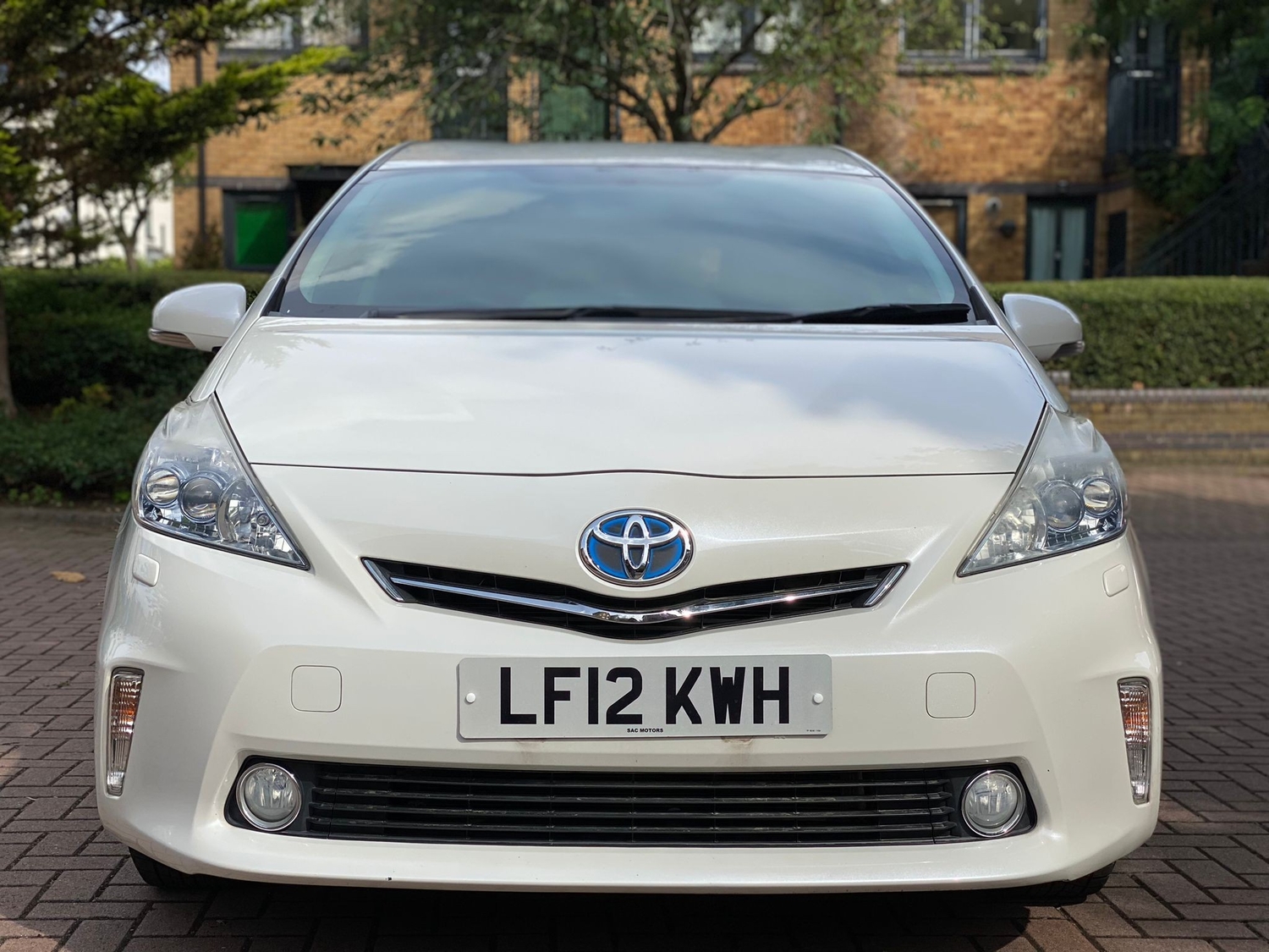 Toyota 7 Seat Prius London