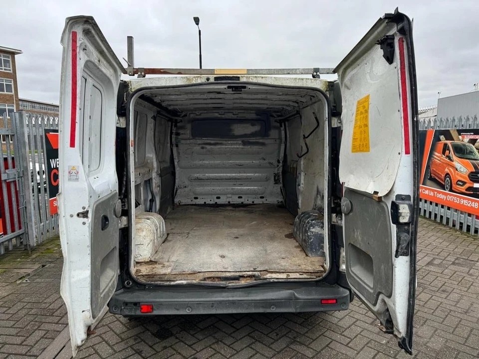Vauxhall Vivaro 2009 - Vans & Commercial Vehicles