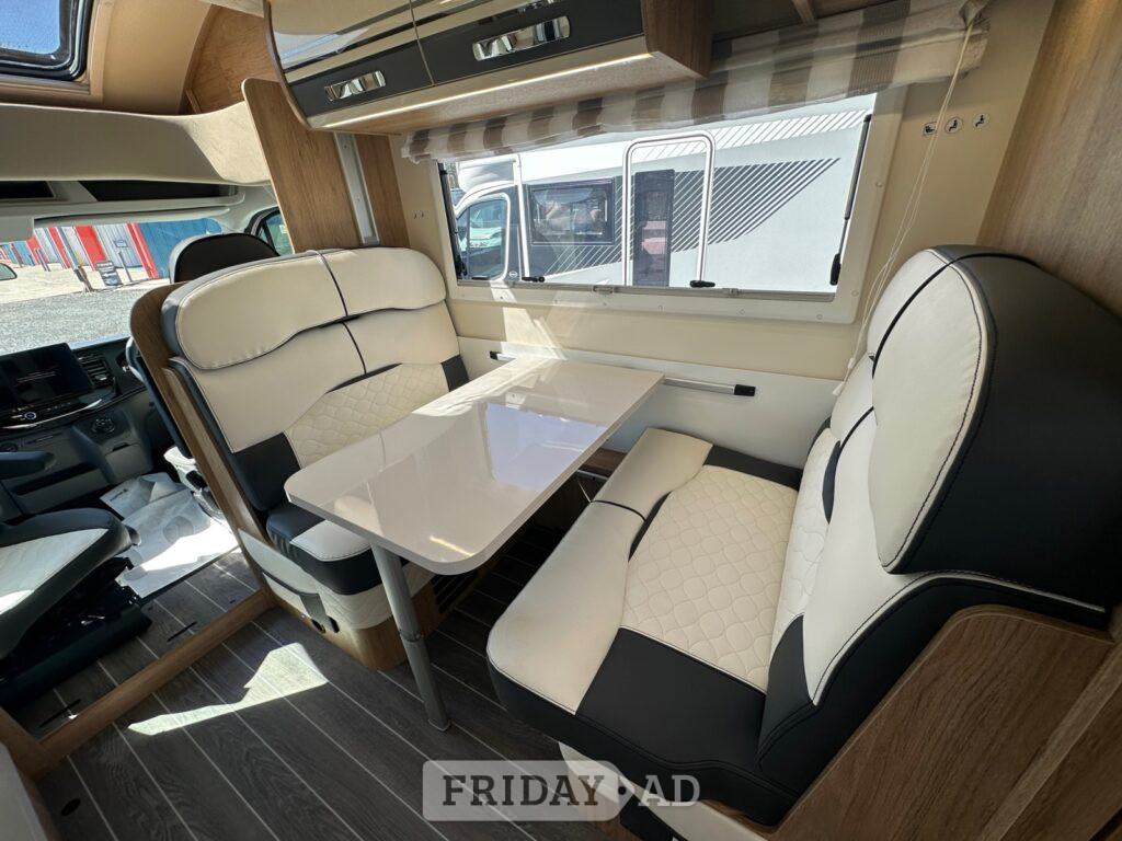 Roller Team Auto-Roller 747 2026 for sale - Motorhomes & Caravans in Llanelli