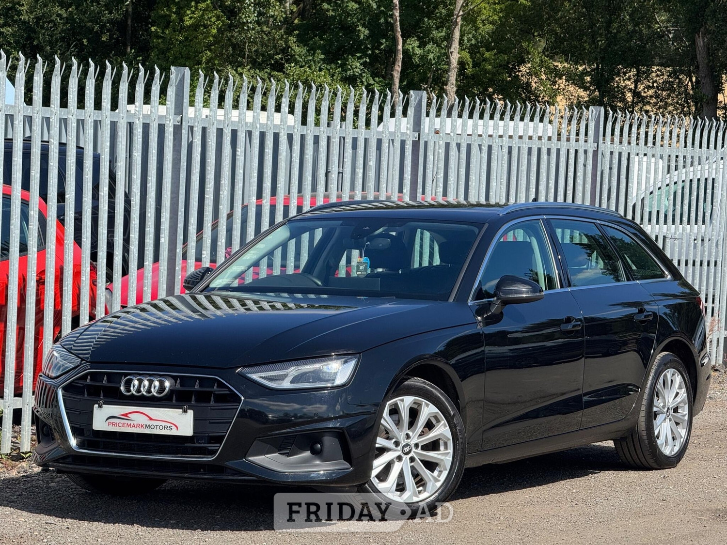 Audi A4 Avant 2021 - Cars