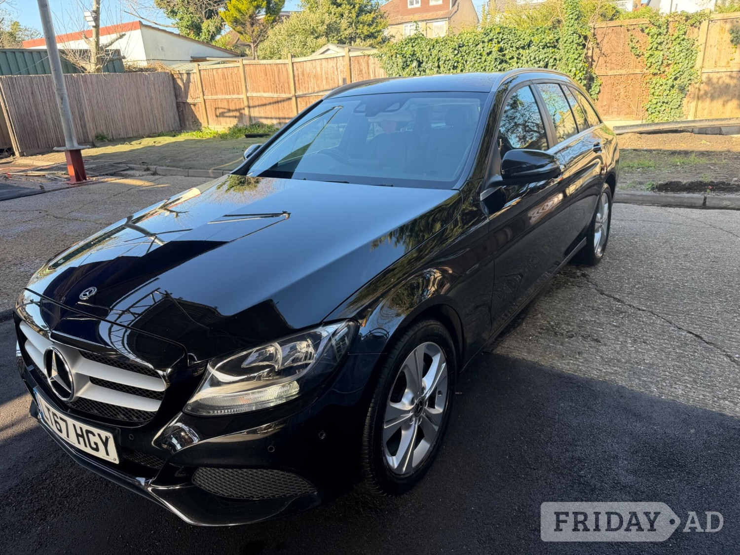 [ berth ]Mercedes-Benz C Class