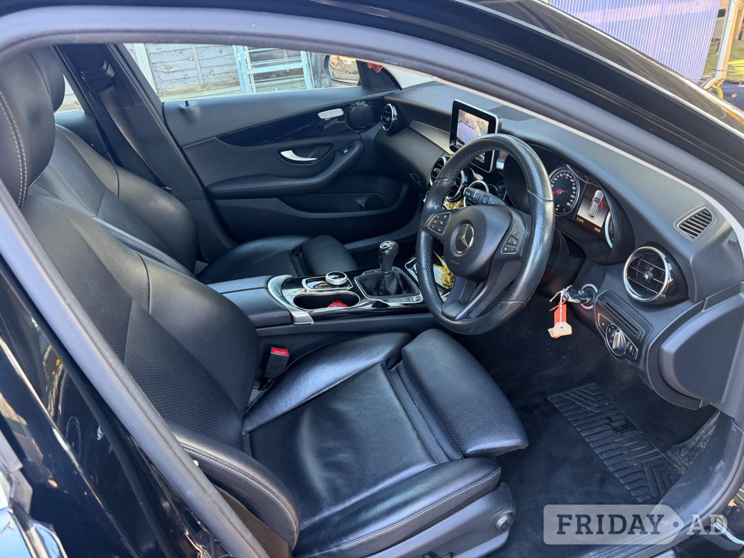 Mercedes-Benz C Class 2017 - Cars in Uxbridge