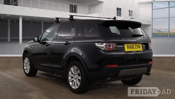 [ berth ]Land Rover Discovery Sport