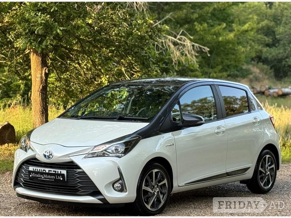 Toyota Yaris 2019 - Cars in Slough