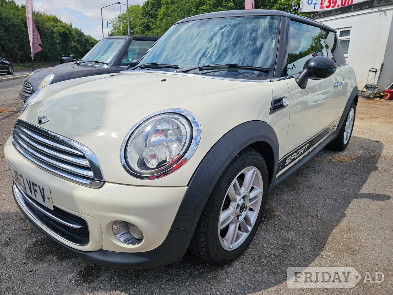 Mini Hatch 2013 in Andover