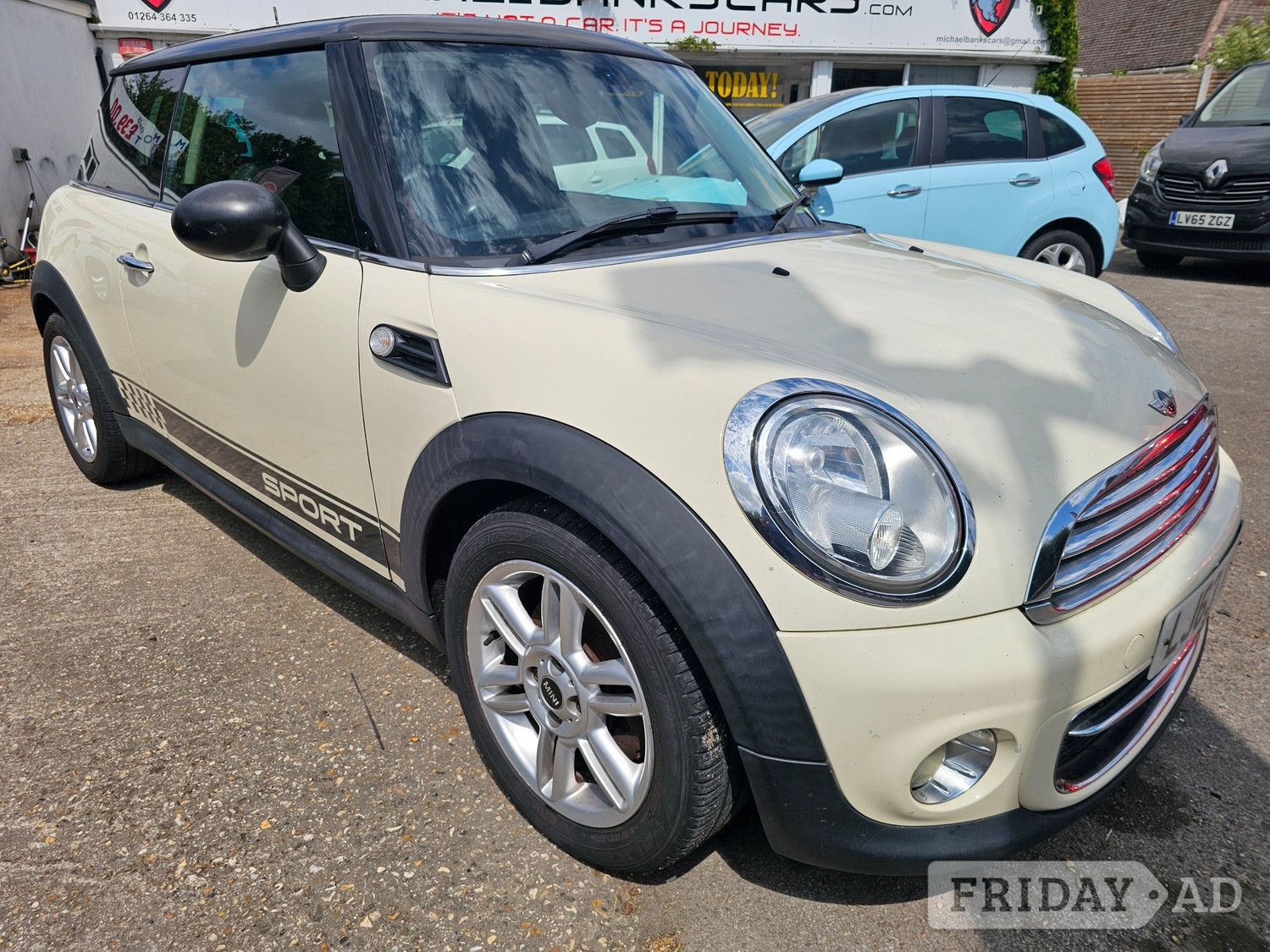 Mini Hatch Andover
