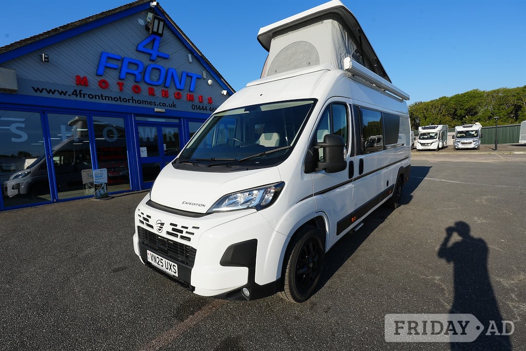 Auto-Trail expedition 68 FIAT 4 BERTH 4 TRAVEL SEAT MOTORHOME 2025 for sale in Haywards Heath