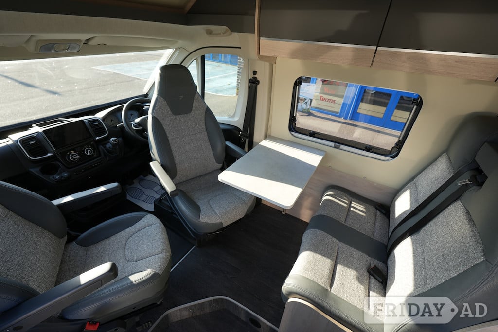 [4 berth ]Auto-Trail expedition 68 FIAT 4 BERTH 4 TRAVEL SEAT MOTORHOME