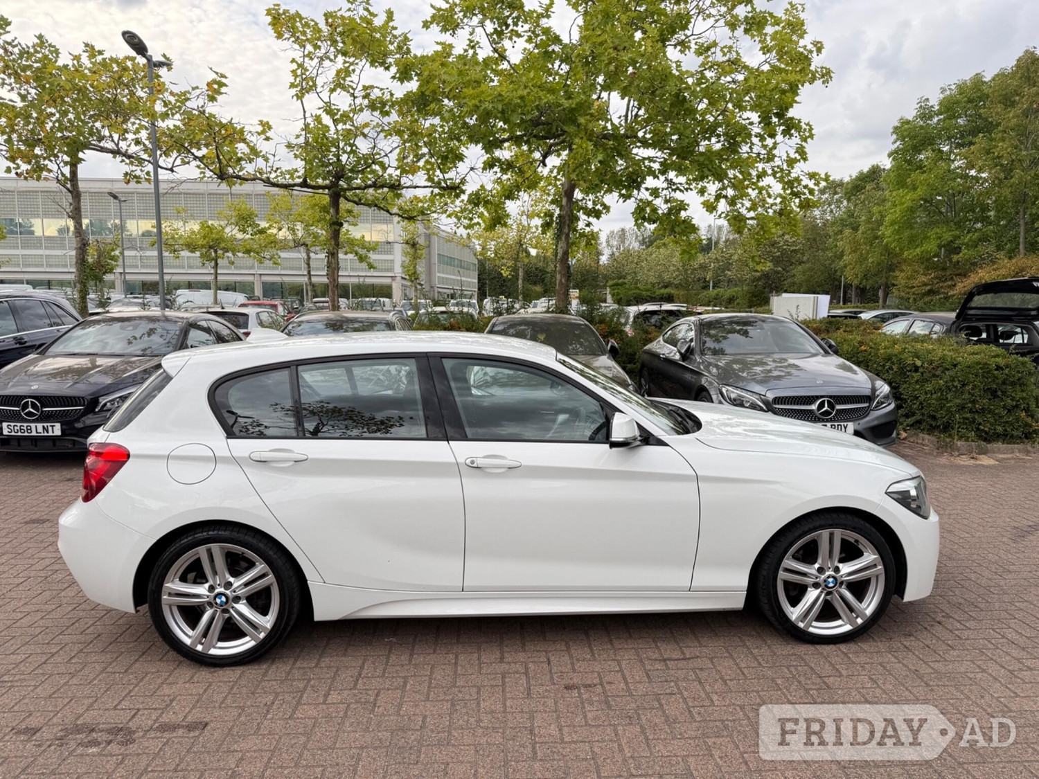 [ berth ]BMW 1 Series