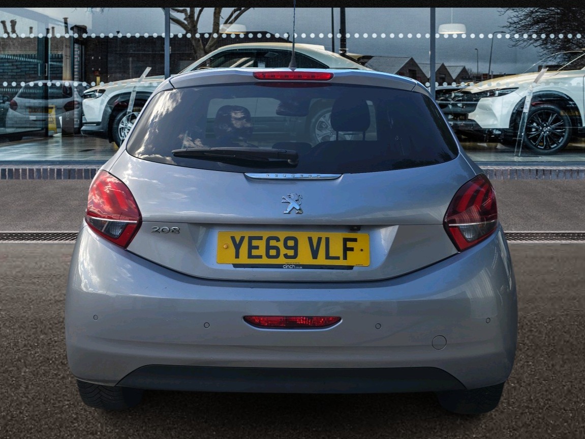 Peugeot 208 2019 - Cars