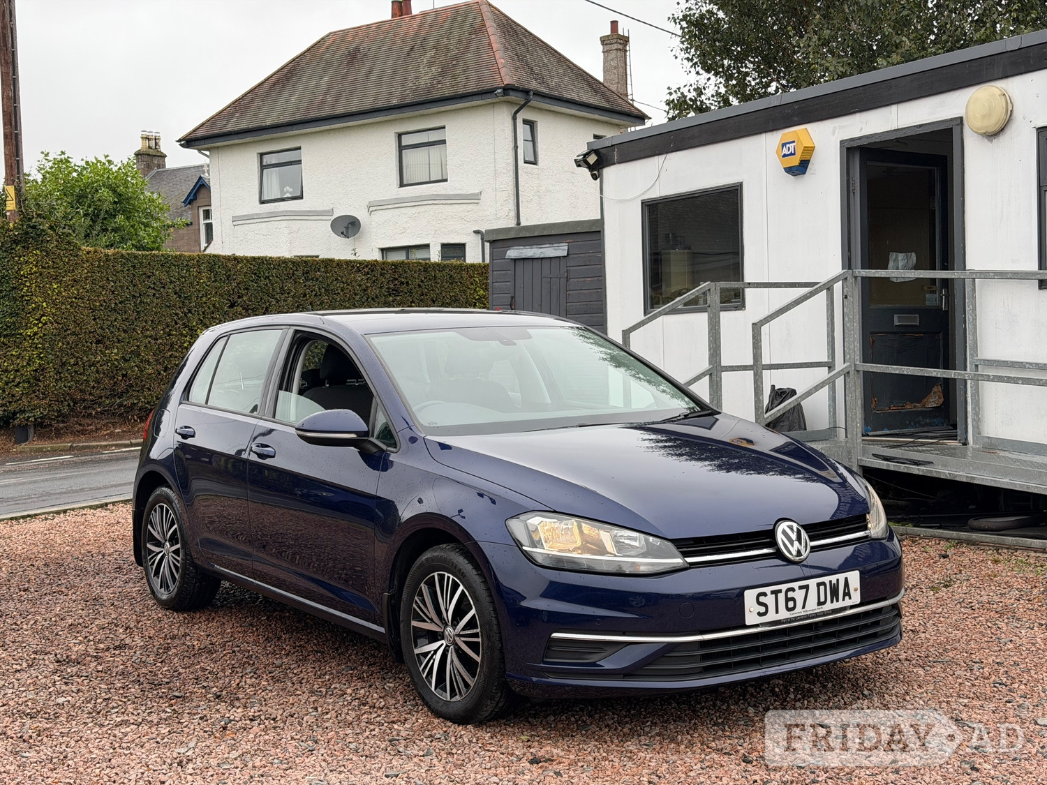 [ berth ]Volkswagen Golf
