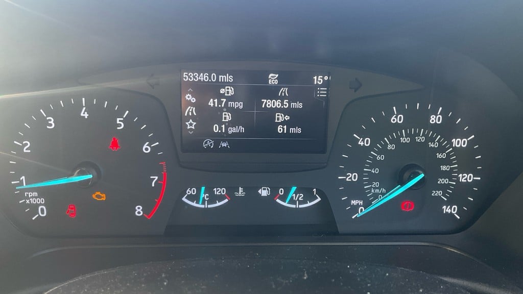 [ berth ]Ford Ecosport