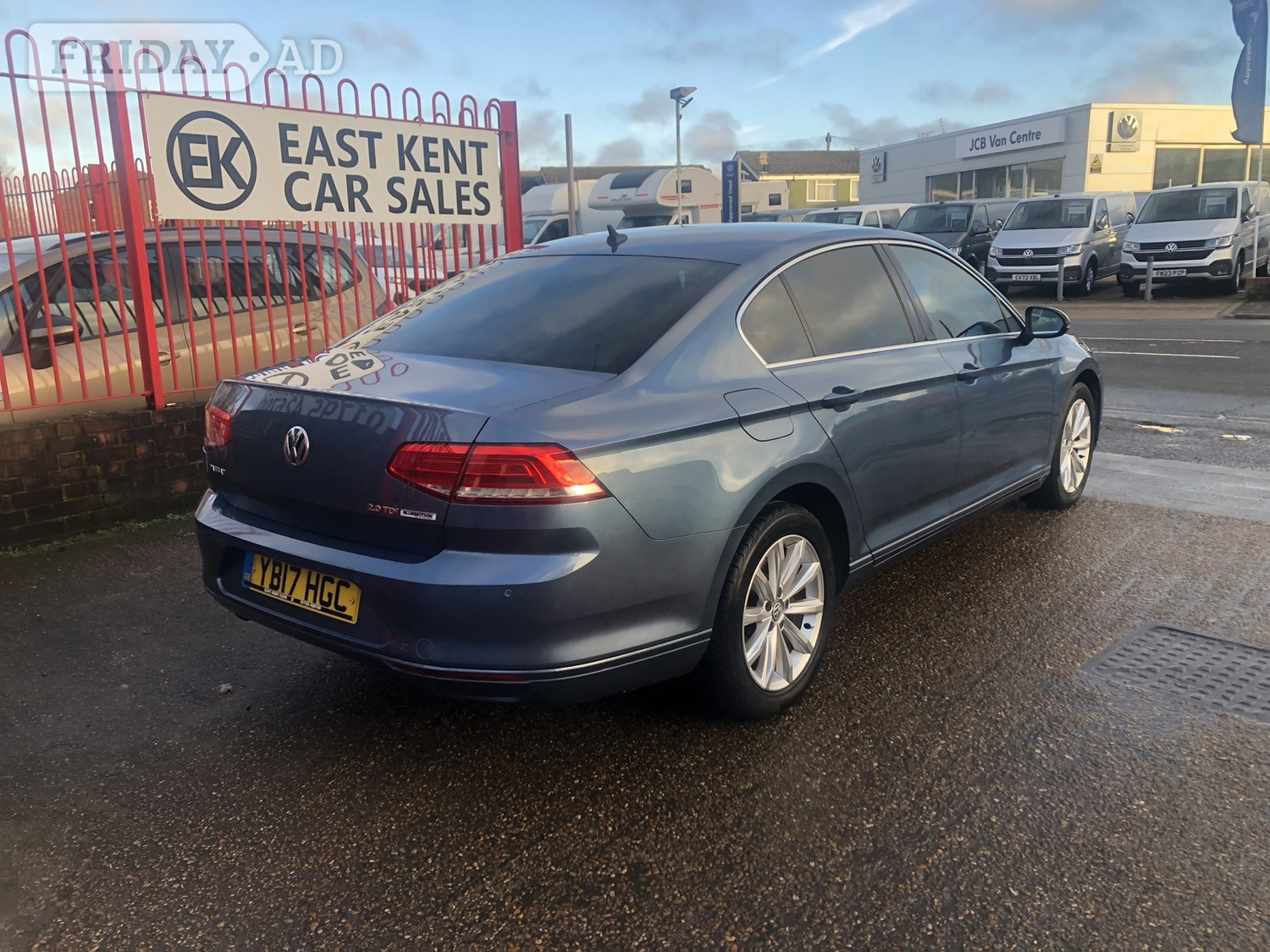 Volkswagen Passat 2017 - Cars