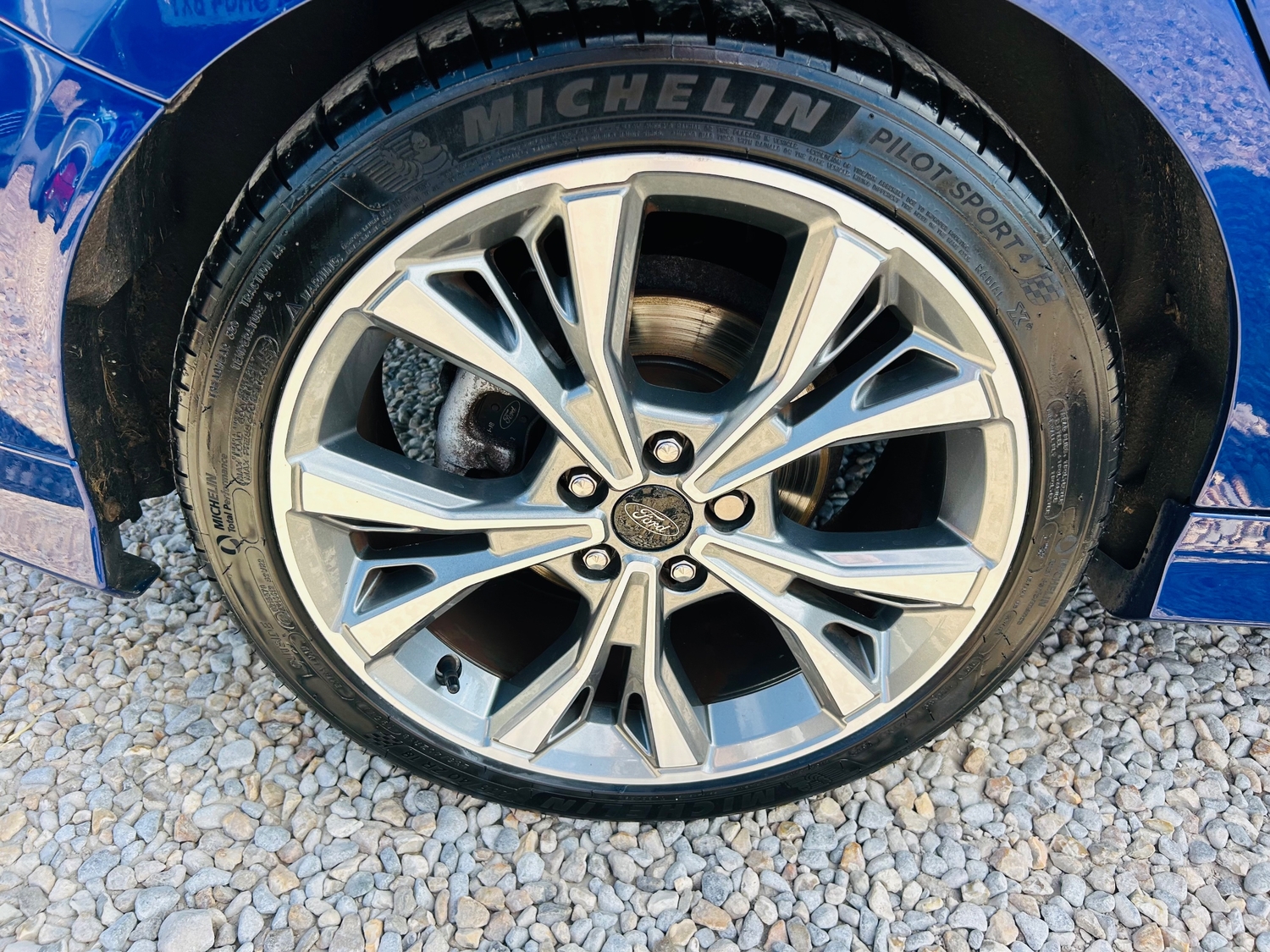 [ berth ]Ford Focus