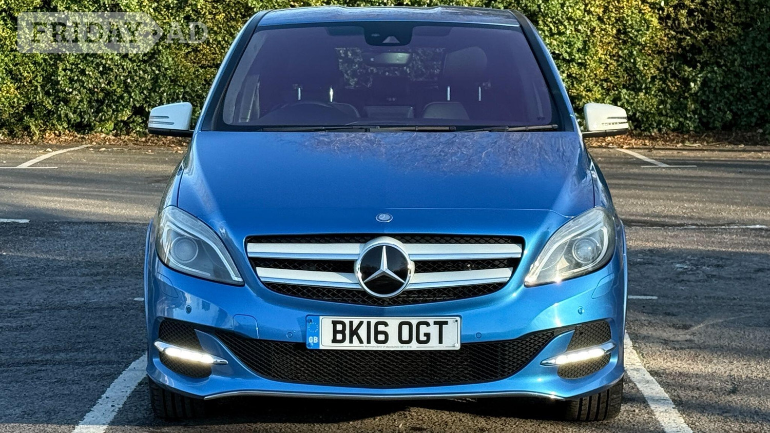 [ berth ]Mercedes-Benz B Class