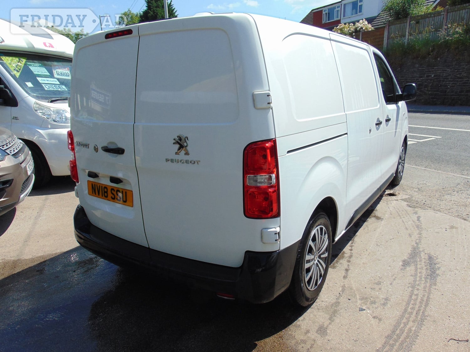 Peugeot Expert 2018 - Vans & Commercial Vehicles in Keighley