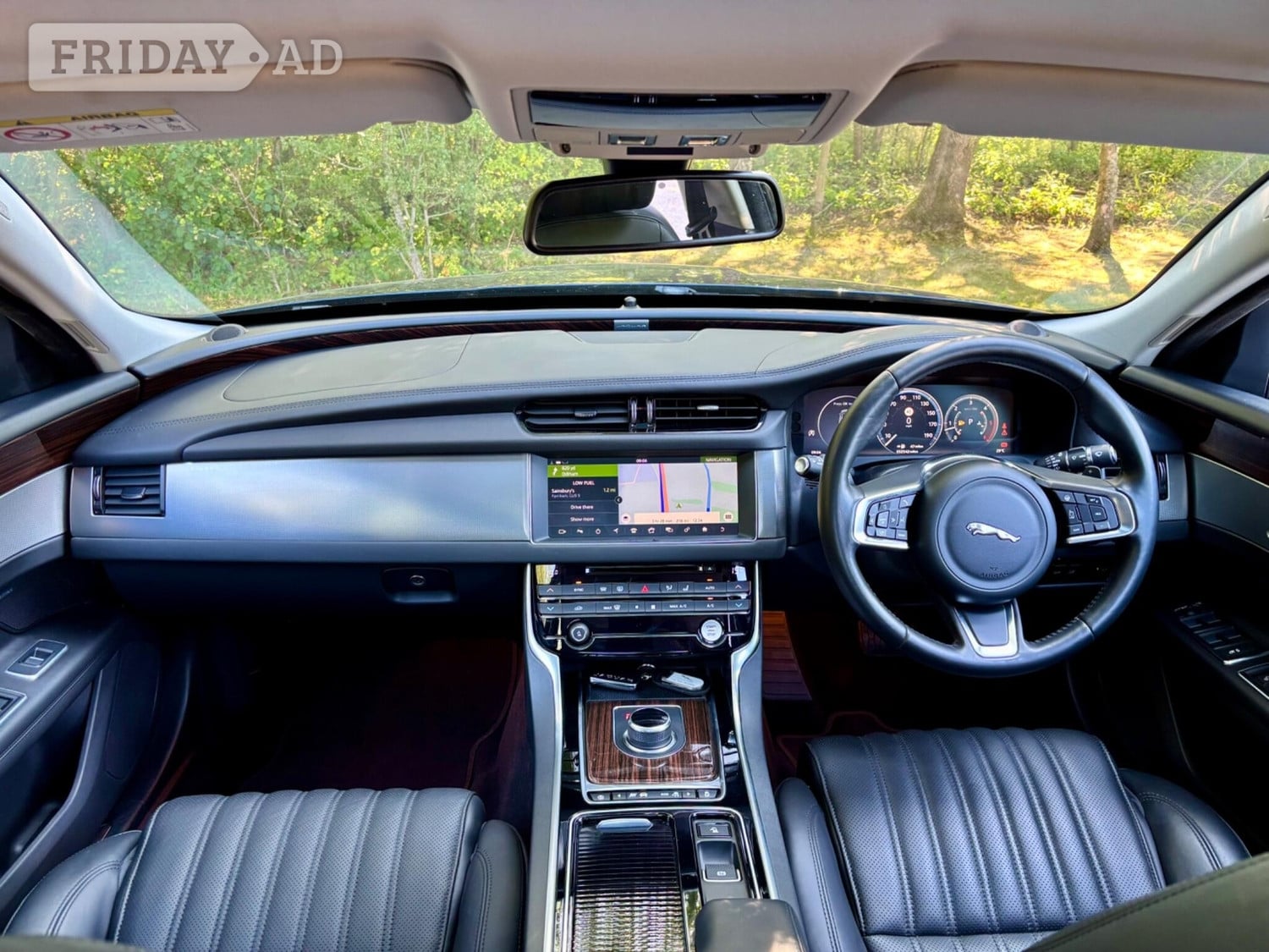 [ berth ]Jaguar XF