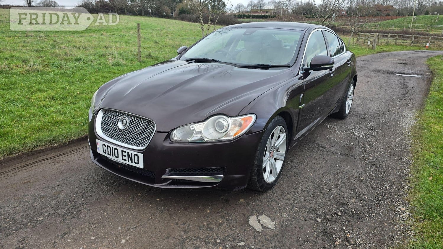 [ berth ]Jaguar XF