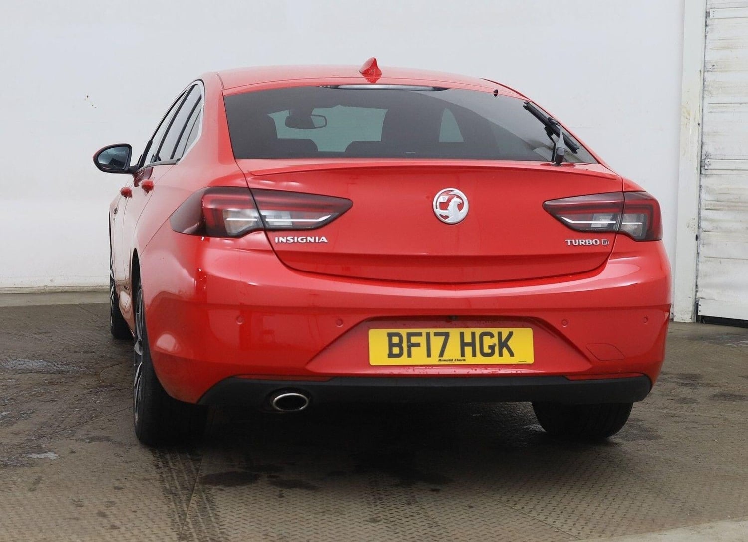 Vauxhall Insignia 2017 - Cars in Shotts